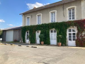 Ancienne Gare SNCF sur la voie verte Malicorne-sur-Sarthe